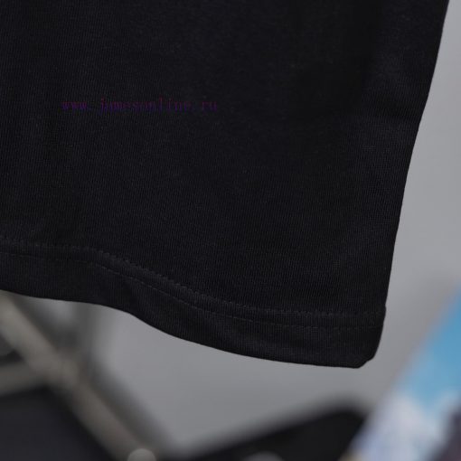 Gift Box Version Model Number LW73Versace | Emblem Embroidered Short SleeveThe Iconic Badge Emb 619zd1vg - Image 10