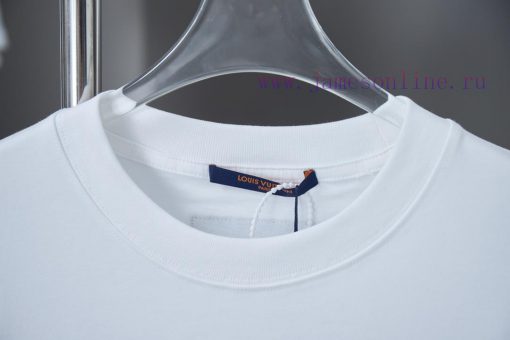 Louis LV 25ss Early Spring New Short Sleeve Gradient Embroidery Ink Painting Printed Short Slee gi8flx2c - Image 4