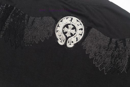 The Front And Back Of The CHROME HEARTS Short Sleeved T-shirt Feature High-end Hot Stamping And zw178cpy - Image 6