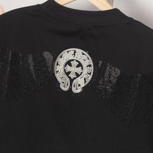 The Front And Back Of The CHROME HEARTS Short Sleeved T-shirt Feature High-end Hot Stamping And iiewf7q0 - Image 9