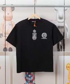 The Front And Back Of The CHROME HEARTS Short Sleeved T-shirt Feature High-end Hot Stamping And ogmqvffu