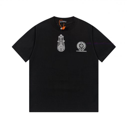 The Front And Back Of The CHROME HEARTS Short Sleeved T-shirt Feature High-end Hot Stamping And v948vhot - Image 2