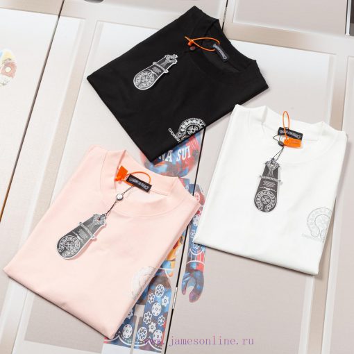 The Front And Back Of The CHROME HEARTS Short Sleeved T-shirt Feature High-end Hot Stamping And ogmqvffu - Image 4