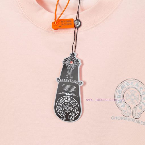 The Front And Back Of The CHROME HEARTS Short Sleeved T-shirt Feature High-end Hot Stamping And 3t1wu68w - Image 5