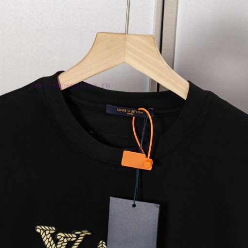 LV Louis Embroidered New Short Sleeves Made Of High Quality Nylon Smooth Pure Cotton Washed Fab 4mpia6oz - Image 10