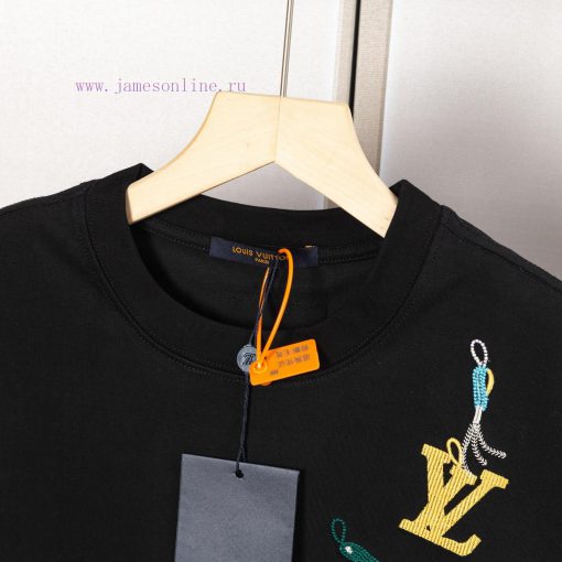 LV Louis Early Spring Tool Pattern Embroidered New Short Sleeve T-shirt Made Of High Quality Sm fhq24on7 - Image 6