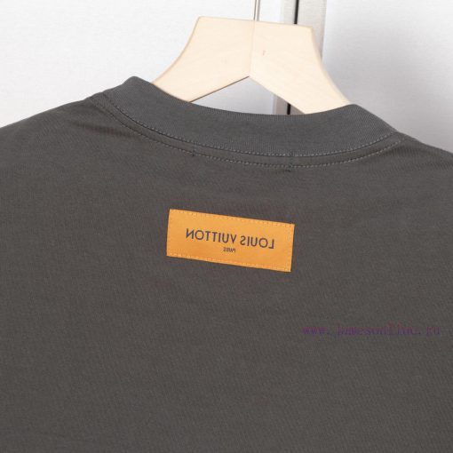 LV Luyi Donkey's Early Spring Embossed Jacquard And Pressed Color Strip New Short Sleeved T-shi i9ygx7ct - Image 6