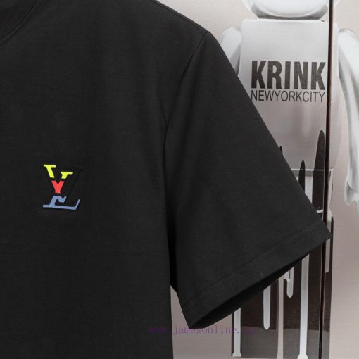 LV Luyi Donkey's Early Spring Embossed Jacquard And Pressed Color Strip New Short Sleeved T-shi k4s1tv05 - Image 8