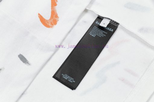 Balenciaga Balenciaga Handmade Graffiti And Hand-painted Short Sleeved Patterns Are Printed Han fhhdjpqi - Image 9