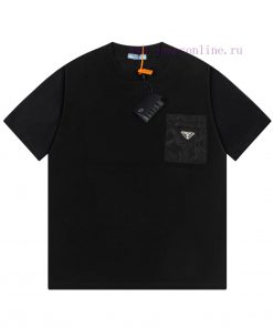 Prada Prada Spring And Summer Chest Pocket Short Sleeved T-shirt Available For Customized Prada j9qxsugk