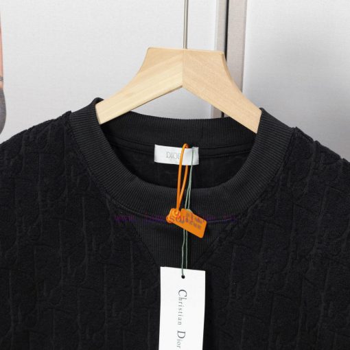 Dior DIOR's New Velvet Fabric Jacquard Short Sleeved T-shirt With A Triangular Opening On The C i4qzjur1 - Image 6