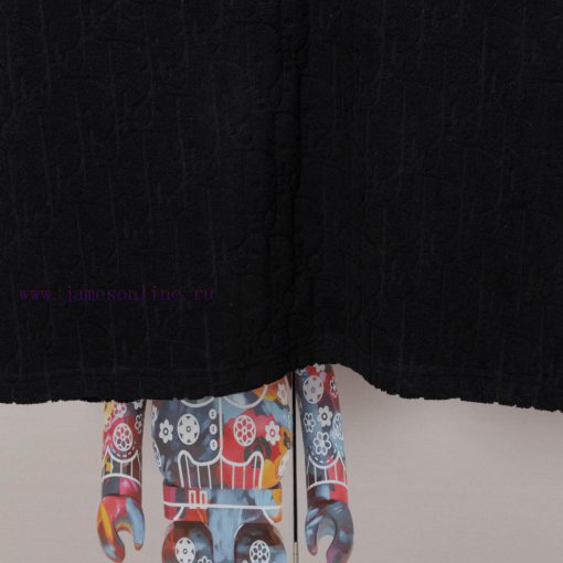 Dior DIOR's New Velvet Fabric Jacquard Short Sleeved T-shirt With A Triangular Opening On The C i4qzjur1 - Image 10