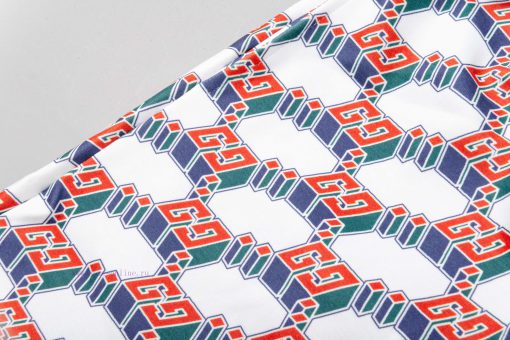 GUCCI 2025 Summer EditionEssential Daily Commuting Attire For Both Men And WomenFull Body Print fe2rip4m - Image 6