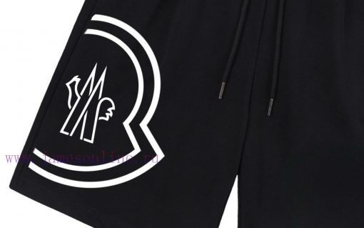 Moncler Mask 2025 New Light Luxury Style Defect Logo Printed Men's And Women's Daily Commuting zkjaruc7 - Image 6