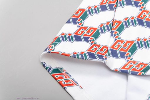 GUCCI 2025 Summer EditionEssential Daily Commuting Attire For Both Men And WomenFull Body Print fe2rip4m - Image 10
