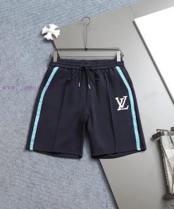 Louis Vuitton Three-dimensional Logo EmbroideryExquisite Upgraded Logo Logo Inspired By Retro 8 j1sfy2bh
