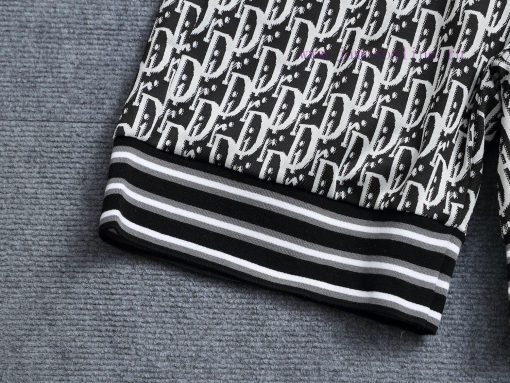 DIOR 25ss Towel Fleece Shorts For Couples - Crafted With Cotton Looped Fabric And Embellished W pp3qz2a4 - Image 5
