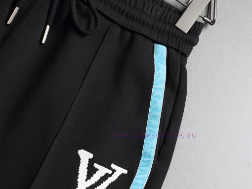 Louis Vuitton Three-dimensional Logo EmbroideryExquisite Upgraded Logo Logo Inspired By Retro 8 6mecrki0 - Image 6
