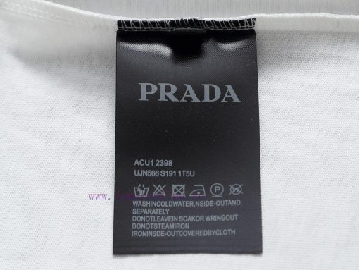 Prada Micro Width Edition XS-LPrada/25ss New Chest Printed Short Sleeved T-shirt This T-shirt C d45h4j4r - Image 10