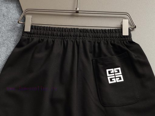 GIVENCHY 25ss Same Style Looped Shorts For Couples - Made Of Cotton Looped Fabric Carefully Cra 9cnjkvy2 - Image 9