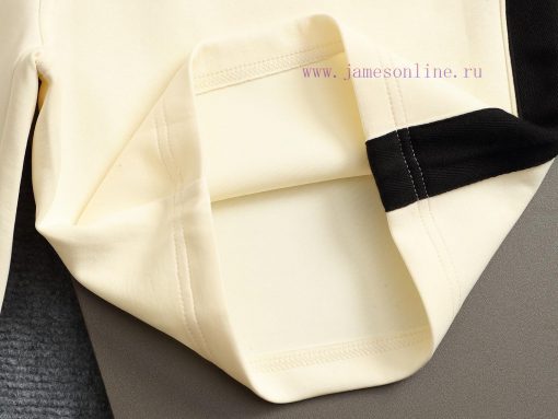 LOEWE 25ss Same Style Looped Shorts For Couples - Made Of Cotton Looped Fabric Carefully Crafte ah6g11sc - Image 9