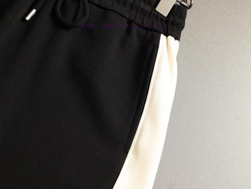 MoNCLER 25ss Same Style Looped Shorts For Couples - Made Of Cotton Looped Fabric Carefully Craf f1y9cwo9 - Image 6
