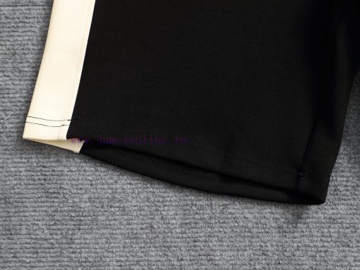 MoNCLER 25ss Same Style Looped Shorts For Couples - Made Of Cotton Looped Fabric Carefully Craf f1y9cwo9 - Image 7