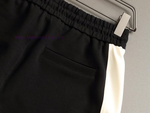 MoNCLER 25ss Same Style Looped Shorts For Couples - Made Of Cotton Looped Fabric Carefully Craf f1y9cwo9 - Image 10