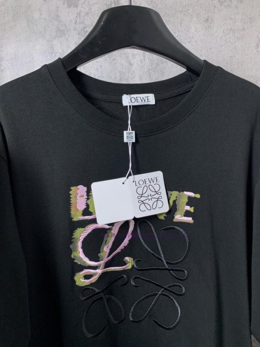 ️LOEWE * Luo YiweiLOEWE * Luo Yiwei Half Hand-painted Crow Embroidered Logo Short Sleeved T-shi a3m5z30s - Image 7