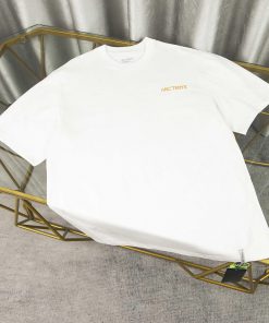 [Ayc Teryx Archaeopteryx]2025FW Adopts Open Thread Zipper Fine Machinist Short Sleeved T-shirt 3h7s2zp6