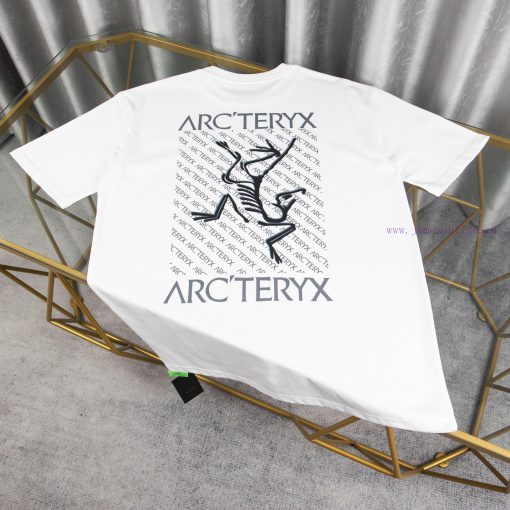 [Ayc Teryx Archaeopteryx]2025FW Short Sleeved T-shirt With Front Bird And Back Full Of Floral L ac0x02go - Image 3