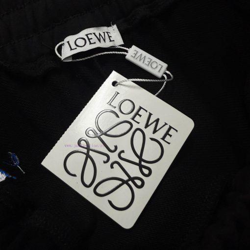 High Quality LOEWE Classic Element Printed Shorts Exquisite Printing Technology Fabric Made Of nlsreabh - Image 9