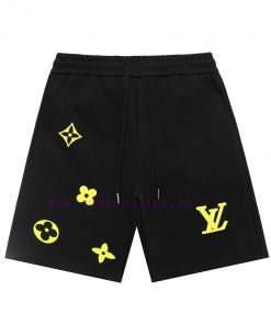 Arrived The Next DayLouis Vuitton2025 New Luxury Customized Four Leaf Clover Logo Leather Badge l93gvdl7