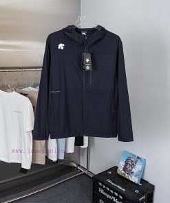 DESCENTE Diesel Sunscreen ClothingThe New Summer Sun Protection Jacket For 2025 Is A Lightweigh wik6i8ke