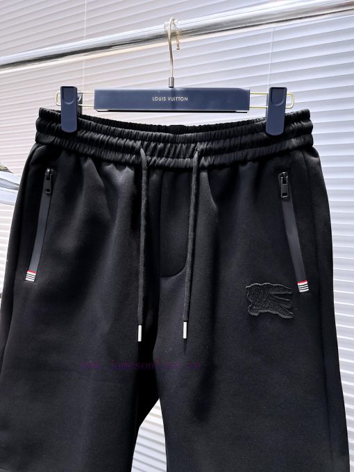 Burberry's 2025 Summer New Men's Casual Shorts With Complete Three Standards High-end Customize 4045ld0q - Image 4
