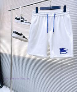 Burberry's 2025 Summer New Men's Casual Shorts With Complete Three Standards High-end Customize ivs9qi41