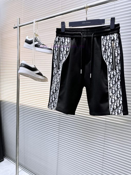 Dior's 2025 Summer New Men's Casual Shorts With Complete Three Standards High-end Customized Fa lrfsqsbw - Image 2