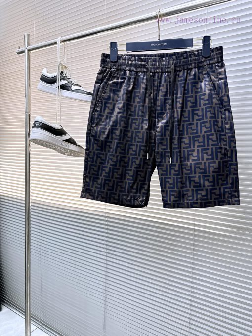 Fendi's New Men's Casual Shorts For The Summer Of 2025 Are Fully Equipped With Three Standards. uwnxq3qi - Image 2