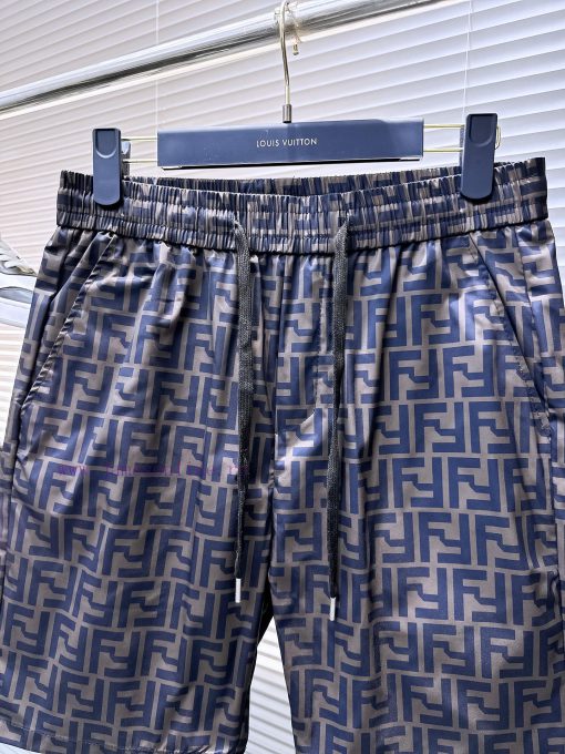 Fendi's New Men's Casual Shorts For The Summer Of 2025 Are Fully Equipped With Three Standards. uwnxq3qi - Image 4