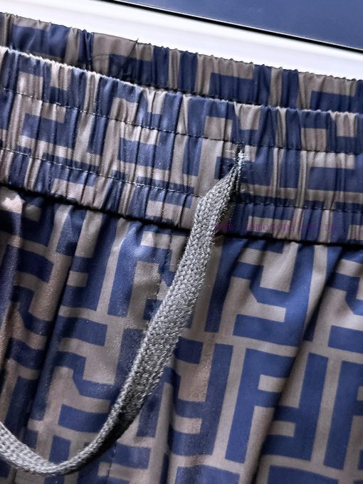 Fendi's New Men's Casual Shorts For The Summer Of 2025 Are Fully Equipped With Three Standards. uwnxq3qi - Image 6