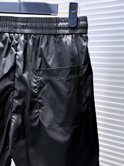 Fendi's New Men's Casual Shorts For The Summer Of 2025 Are Fully Equipped With Three Standards. bqxgtr4c - Image 7