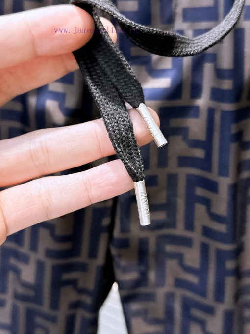 Fendi's New Men's Casual Shorts For The Summer Of 2025 Are Fully Equipped With Three Standards. uwnxq3qi - Image 8