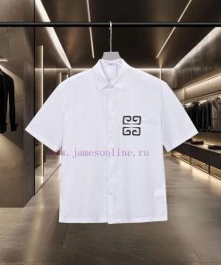 Givenchy Gvc's Popular Product Is Coming In The Year Of The Snake. The Classic Chest Front And zu3ru4lx