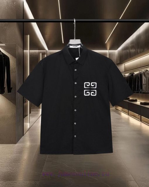 Givenchy Gvc's Popular Product Is Coming In The Year Of The Snake. The Classic Chest Front And onrvmsc4 - Image 2