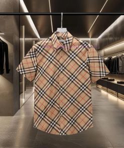Burberry's Hot Selling Item Is Coming! Diagonal Plaid Elastic Cotton Poplin Short Sleeved Shirt z2ppzofq