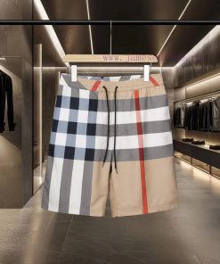 Burberry's Bestseller Is Coming! Classic Twill Plaid Quick Drying Beach Casual Five Part Short au7drx2k
