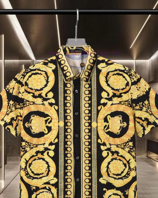 Versace's Hot Selling Item Is Coming! Medusa Palace Style Digital Printed Short Sleeved Shirt 2 8fbfir0a - Image 4