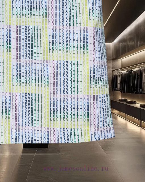 LV Louis Vuitton's Hot Selling Item Is Coming In 2025. The New Limited Edition Rainbow Gradient jzr5ek1v - Image 13