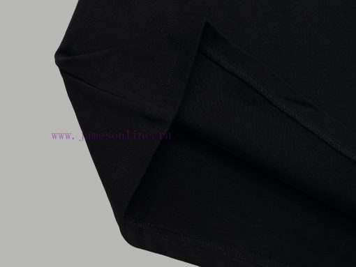 Top Differentiated CurrencyStyle: Louis Vuitton LV Offset Printed Three-dimensional Letter Shor zqn6pa3y - Image 8