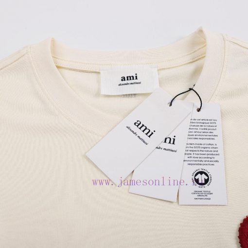 Item Number 122AMiu Miu 2025 Spring/Summer New T-shirt Short SleeveThe Craftsmanship Process Of filngvee - Image 6